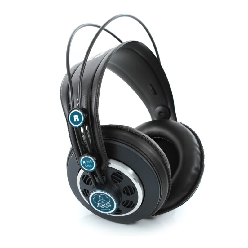 Наушники полуоткрытые студийные AKG K240 MKII