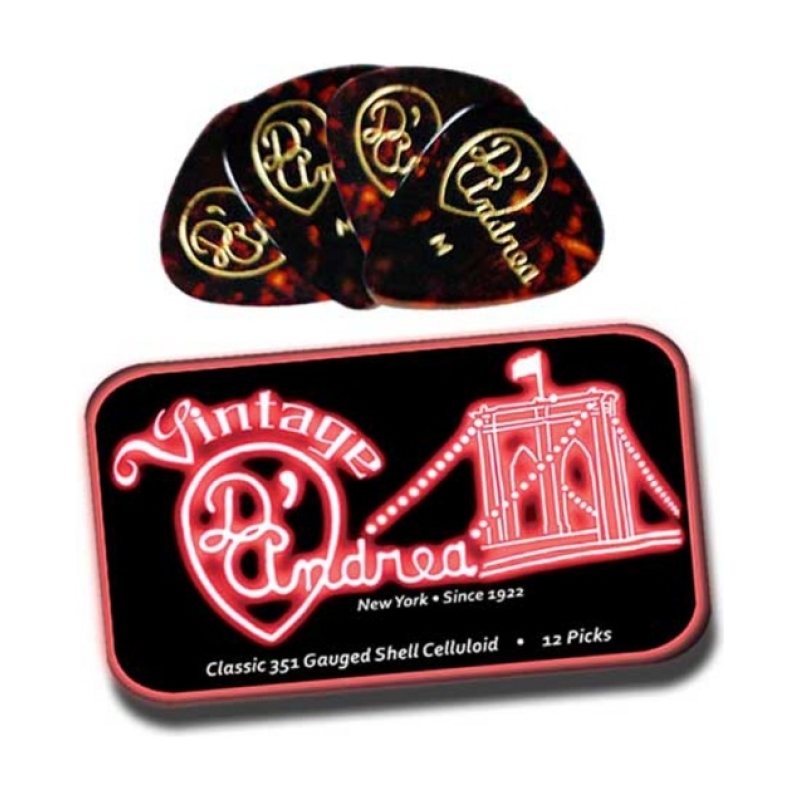 D`Andrea TNVSM Classic Celluloid Металлическая упаковка медиаторов 12штук, толщина 0,71мм